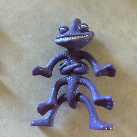 So cute! Original Disney Bendin Friends Celia & Randall - Picture 4 of 5